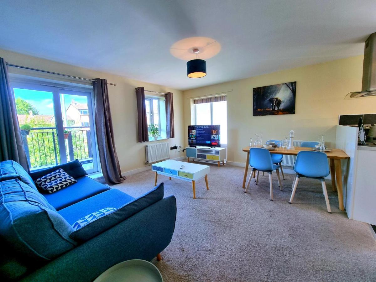 Luxury 2-Bedroom Service Apartment With Balcony Manchester Eksteriør billede